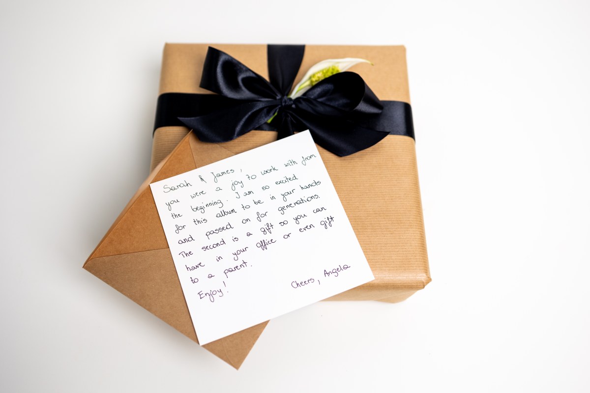 Boutique Premium Packaging Photos