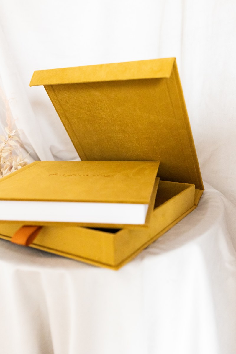 Clamshell Album Box