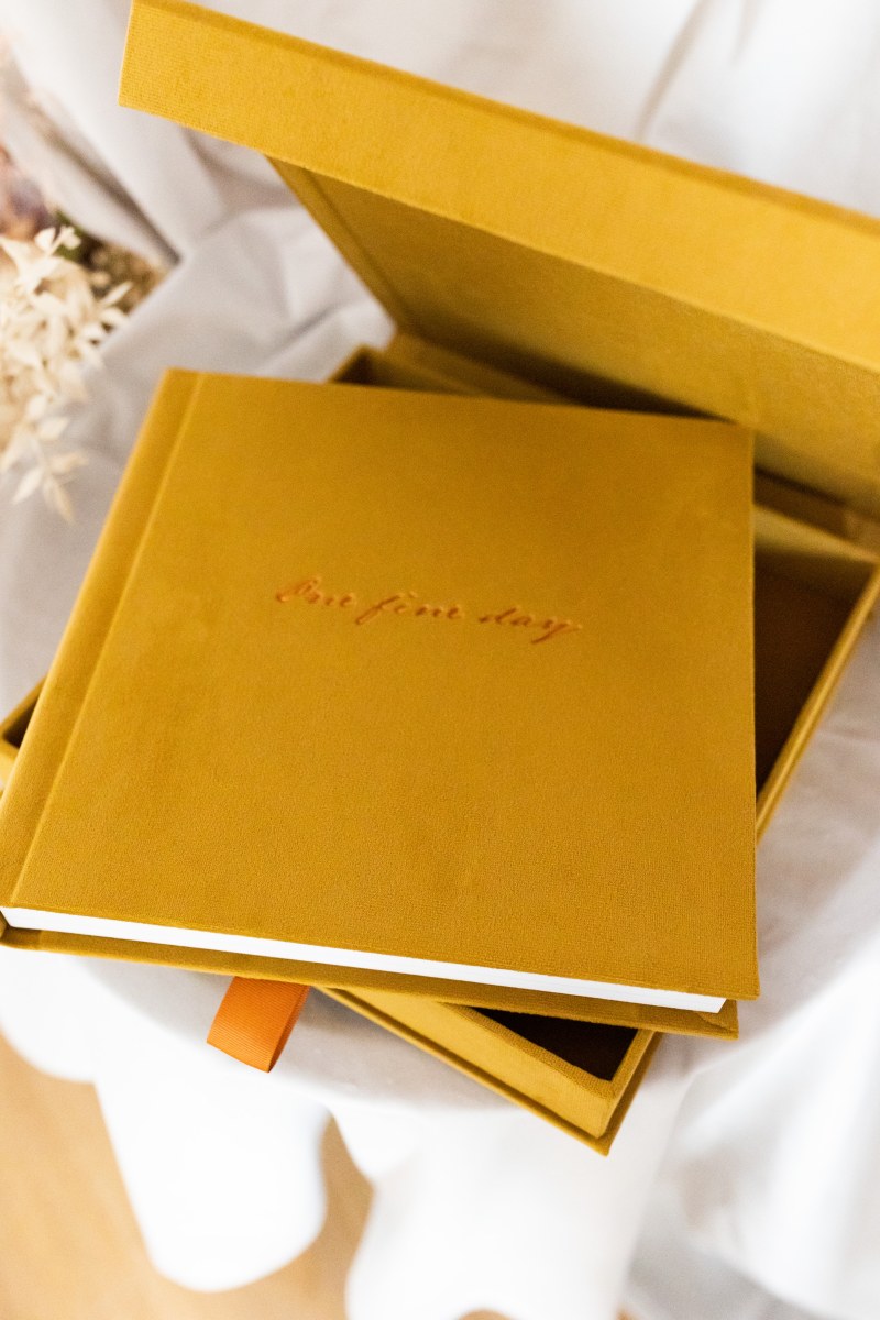 Clamshell Album Box