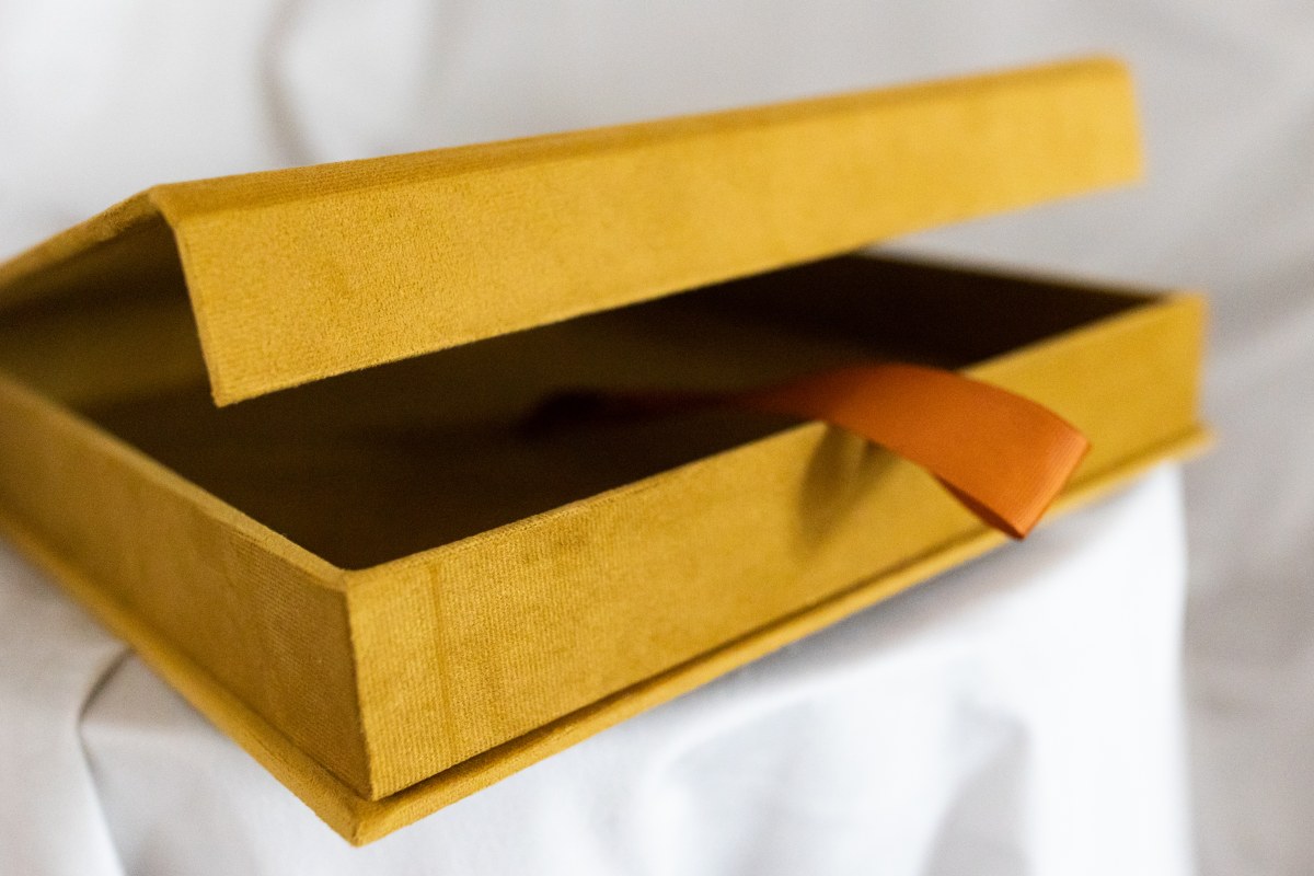 Clamshell Album Box