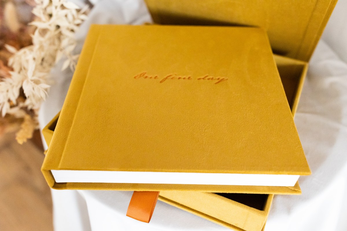 Clamshell Album Box