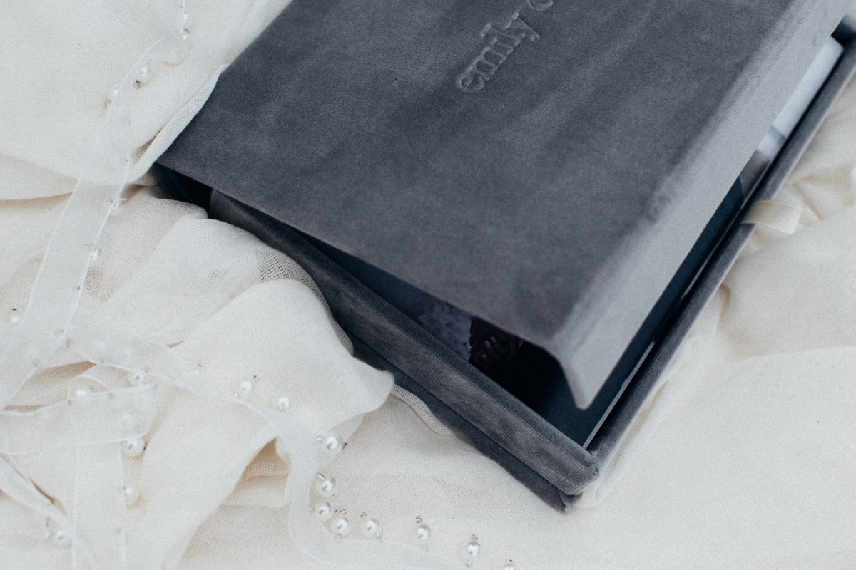 Clamshell Print Box