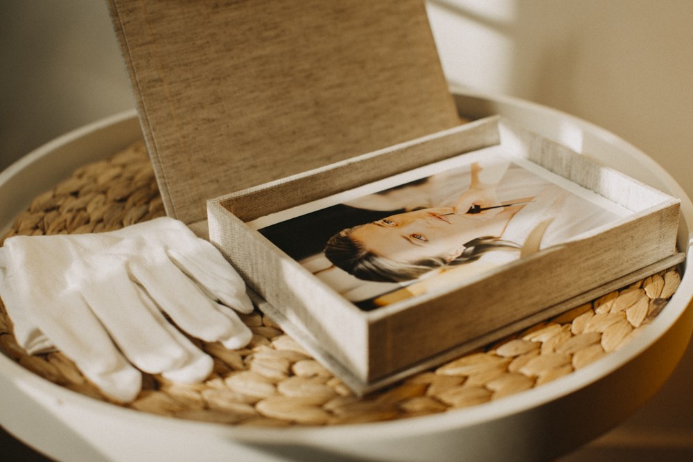 Clamshell Print Box