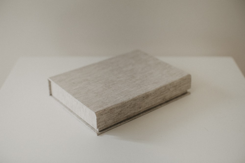Clamshell Print Box