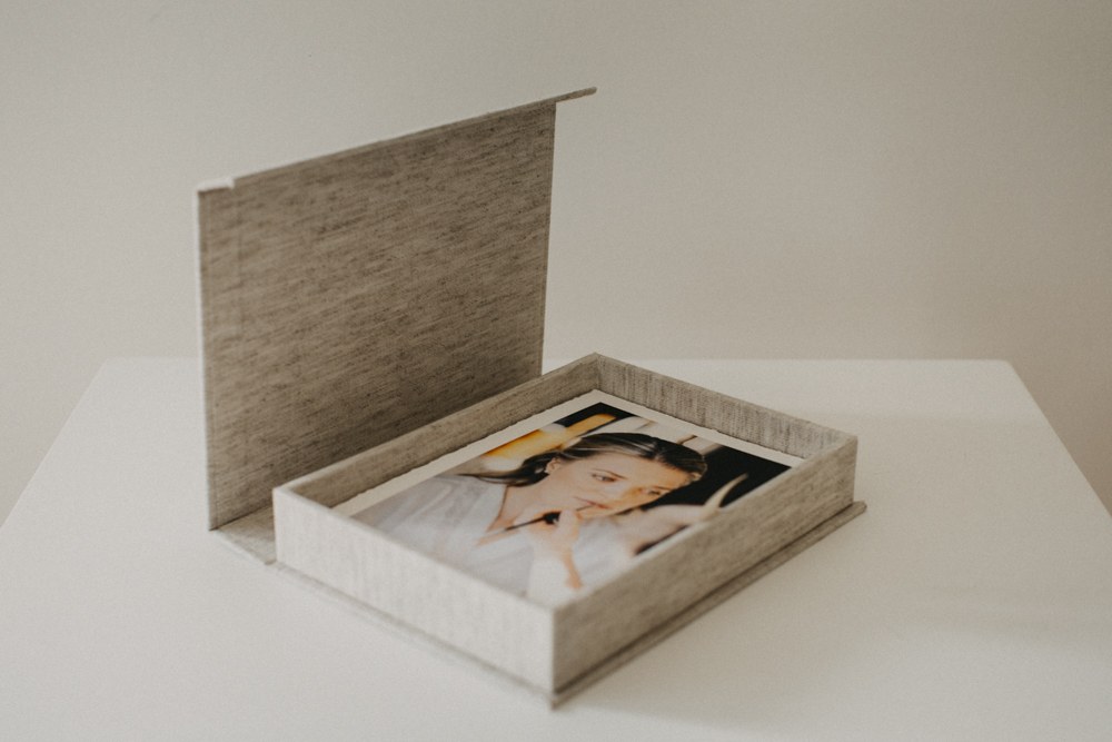 Clamshell Print Box